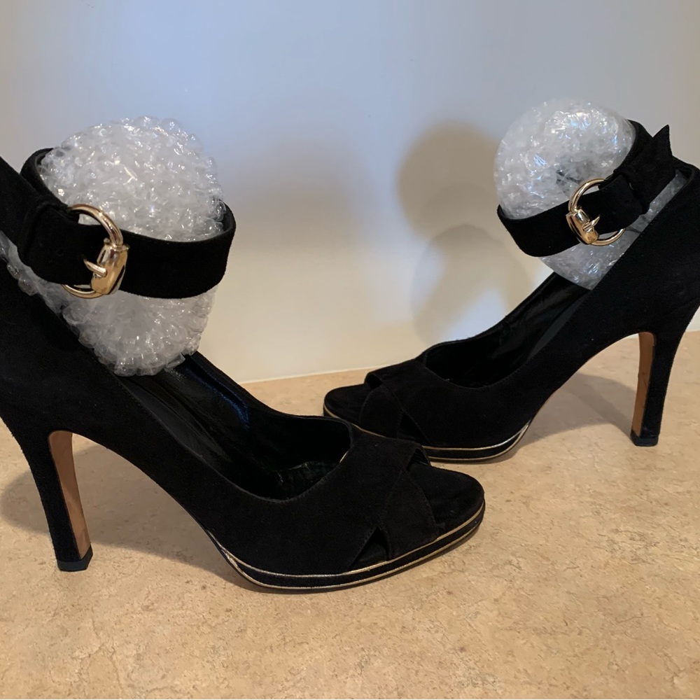 Gucci black Suede high heels Sandals